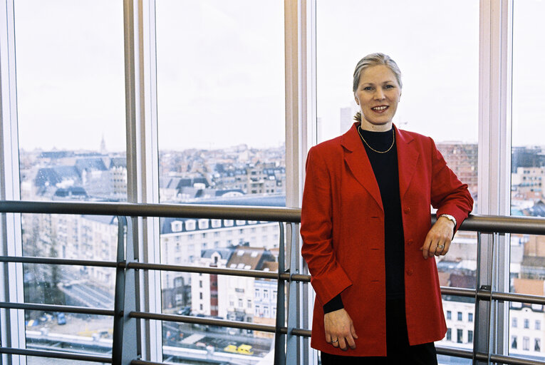 Foto 11: Portrait of MEP Marjo MATIKAINEN-KALLSTROM at the European Parliament in Brussels