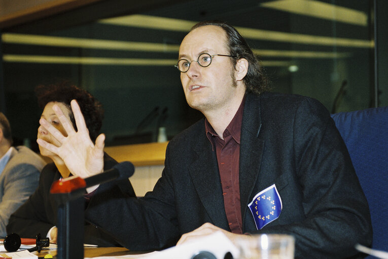 Suriet 7: Greens MEPs and Belgian ECOLO party members hold a news conference in Brussels to claim for the end of Euratom