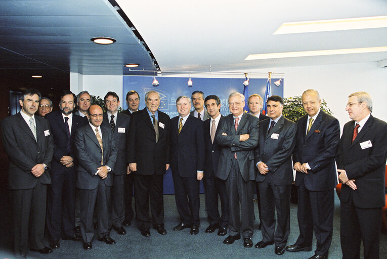 Fotografi 6: Pat COX EP President meets with Chilean Delegation at the European Parliament in Strasbourg