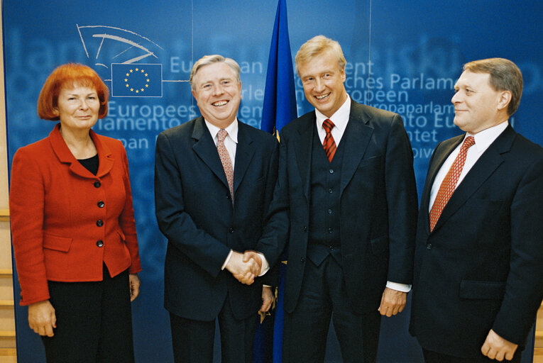 Fotografija 1: Pat COX EP President meets Christa RANDZIO-PLATH, Ole von BEUST and Georg JARZEMBOWSKI