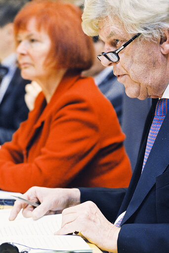 Photo 4 : ECON Committee Meeting - Discussion with ECB President