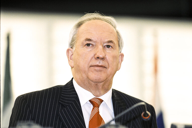 Nuotrauka 12: MEP Ingo FRIEDRICH in Plenary Session at the European Parliament in Strasbourg