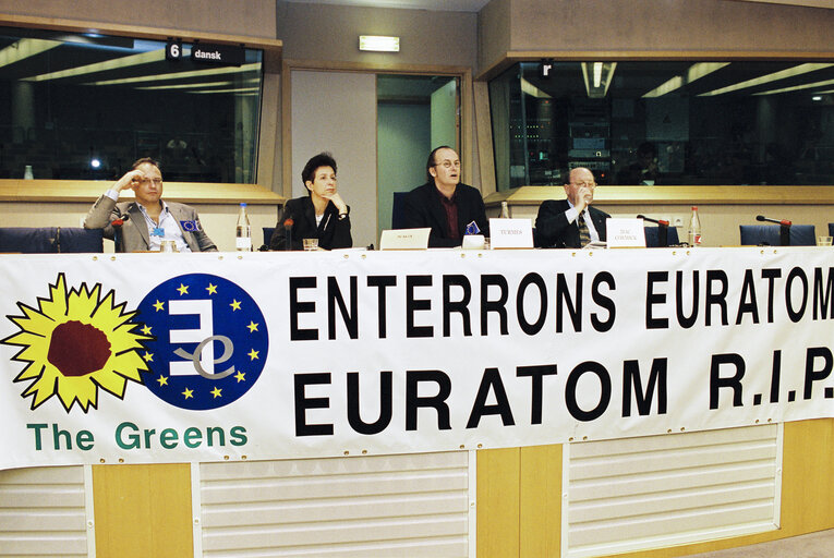 Suriet 9: Greens MEPs and Belgian ECOLO party members hold a news conference in Brussels to claim for the end of Euratom