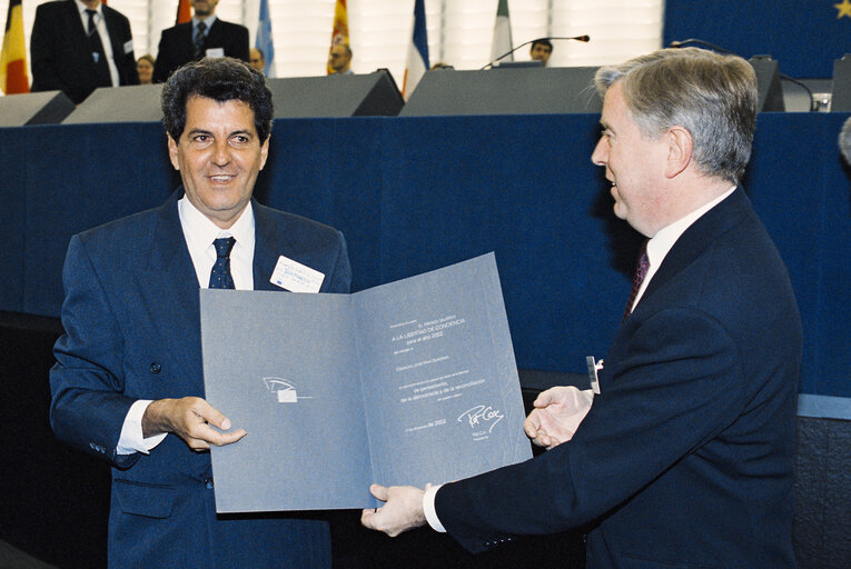 Foto 35: Sakharov Prize 2002: Oswaldo Jose Paya SARDINAS