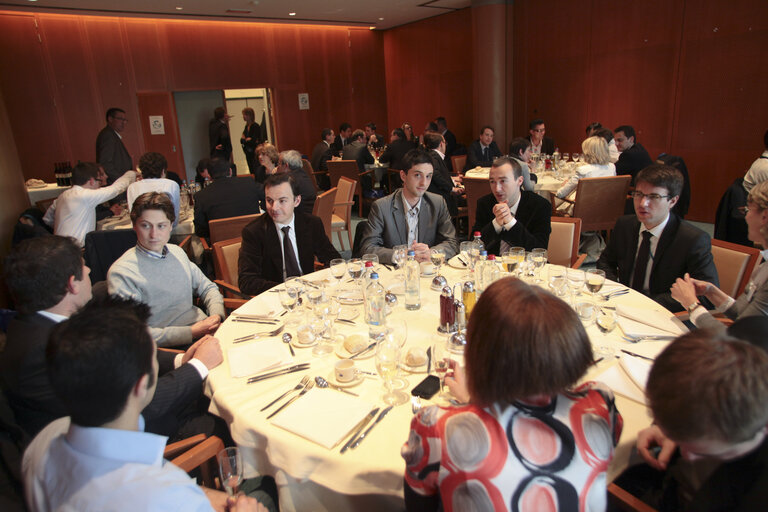 Ecole cadres européens