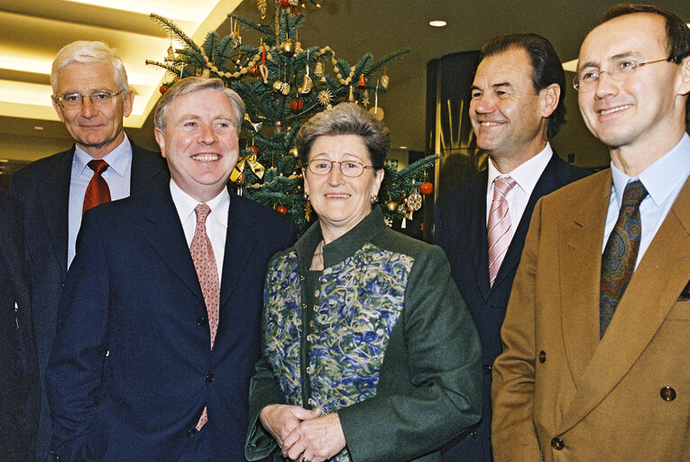 Fotogrāfija 8: Pat COX EP President meets with MEPs