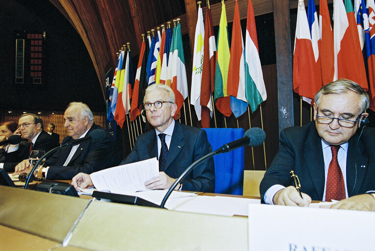 Foto 23: 50th anniversary of the EPP-ED group