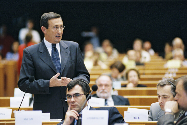 Снимка 2: European Convention on the Future of Europe - Plenary session in Brussels