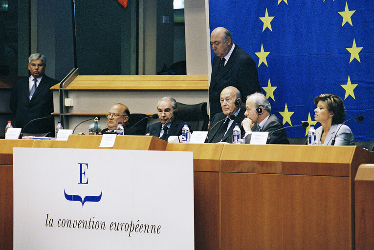 Fotografie 15: European Convention on the Future of Europe - Plenary session in Brussels