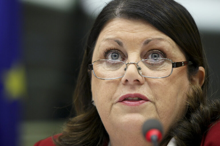 IMCO: Consumer Right Directive Commissioner