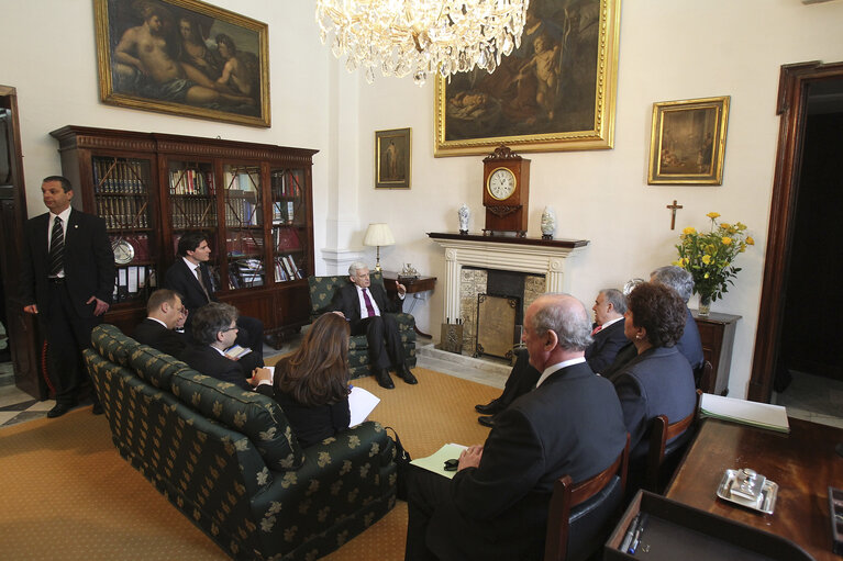 Valletta Malta, President of the European Parliament Prof. Jerzy Buzek (L) meets The Speaker of the House of Representatives of Malta, Dr. Michael Frendo (R). Prof Buzek is in Malta on a two day official visit.