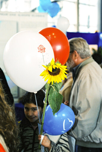 Suriet 16: Open Day 2003 at the European Parliament in Brussels