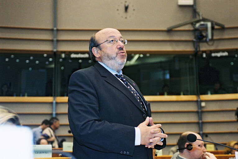 Fotogrāfija 35: European Convention on the Future of Europe - Plenary session in Brussels