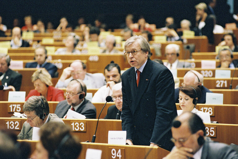 Foto 3: European Convention on the Future of Europe - Plenary session in Brussels