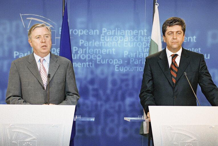 Fotagrafa 2: Visit of Georgi PARVANOV, President of Bulgaria. Press Conference