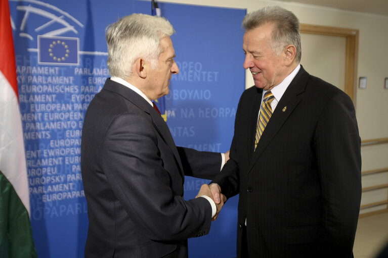 Foto 4: Meeting with Mr Pál SCHMITT, President of Hungary