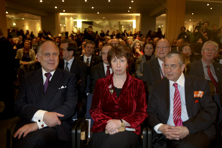 Zdjęcie 18: event on the occasion of the International Holocaust Remembrance Day organised by European Jewish Congress, European Jewish Community Centre, European Coalition for Israel