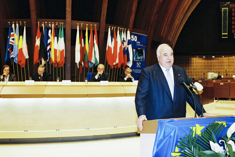 Foto 16: 50th anniversary of the EPP-ED group