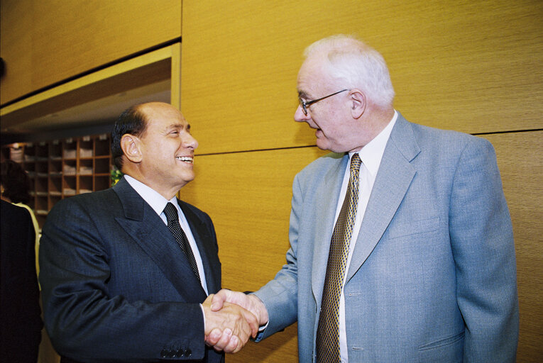 Photo 3 : EPP group meeting with Italian Prime Minister presenting the programme of the Italian Presidency of the Council