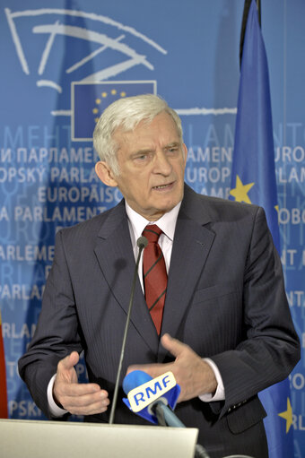 Billede 1: Press point by EP President Jerzy Buzek and Vlad Filat, Prime Minister of the Republic of Moldova