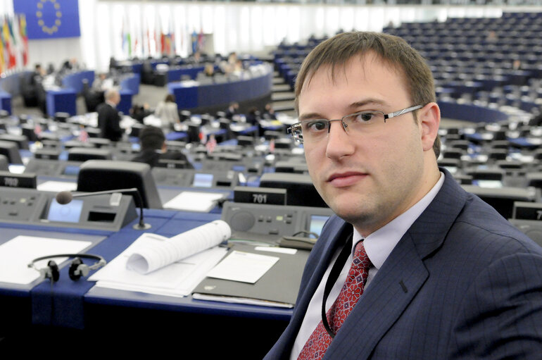 Foto 1: Dimitar STOYANOV in the Hemicycle