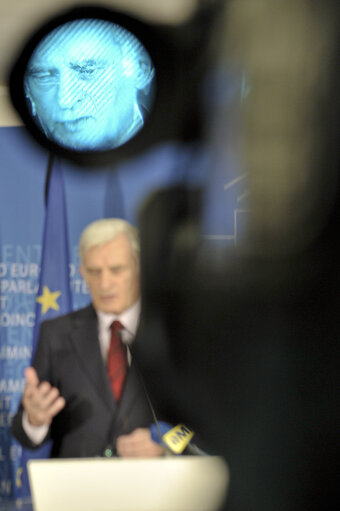 Billede 6: Press point by EP President Jerzy Buzek and Vlad Filat, Prime Minister of the Republic of Moldova