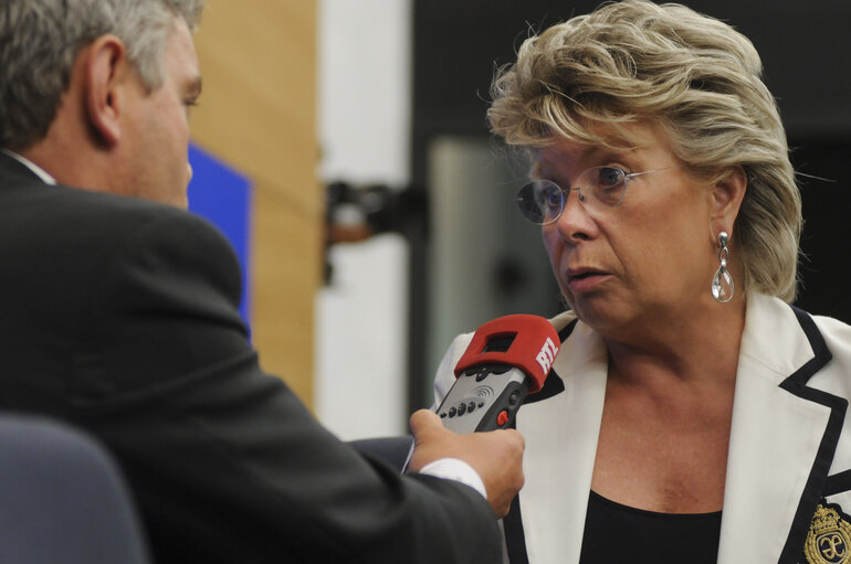 Fotografia 1: CDP with VP Viviane REDING, Gender Strategy