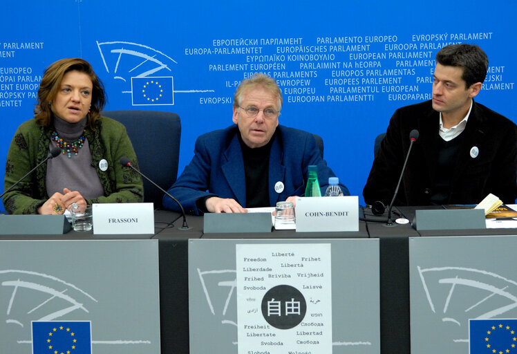 Suriet 3: Greens / EFA group co-Presidents Daniel Cohn-Bendit and Monica Frassoni hold a news conference over Freedom in Strasbourg