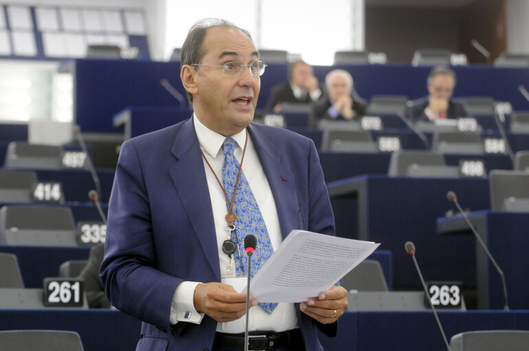 Photo 12 : Securing Europe’s gas supplies - Debate at EP plenary session in Strasbourg