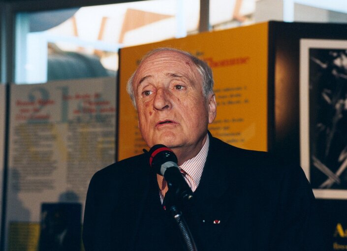 The 1998 Sakharov Prize is awarded to Ibrahim Rugova during a ceremony marking the 10th anniversary of the Sakharov Prize