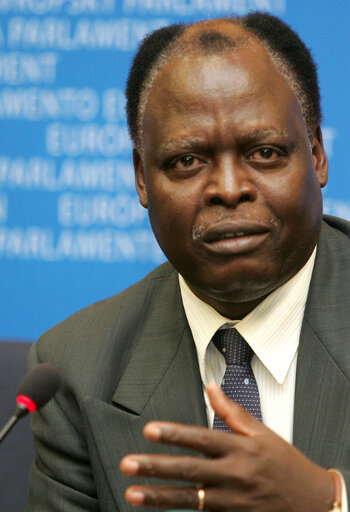 The 2007 Sakharov Prize is awarded to Salih Mahmoud Osman during a ceremony in Strasbourg