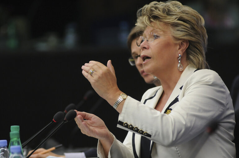 Fotografia 20: CDP with VP Viviane REDING, Gender Strategy