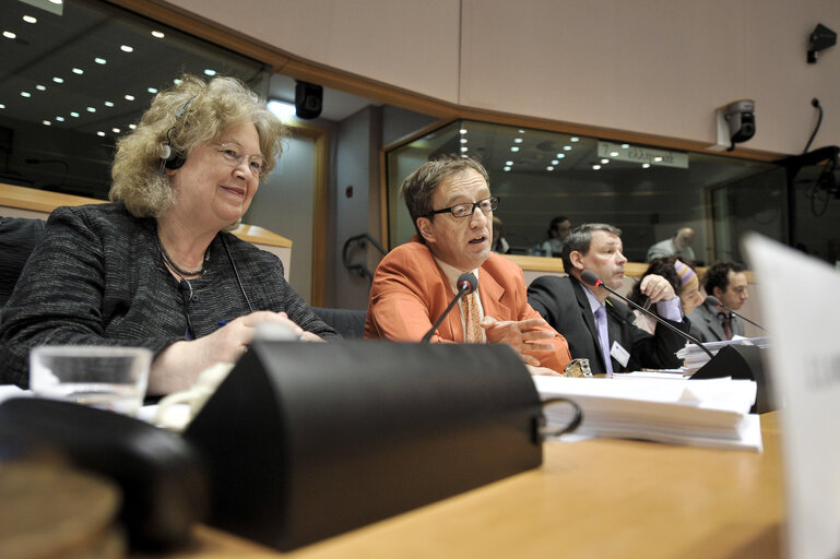 Photo 4 : Meeting on the European Asylum System