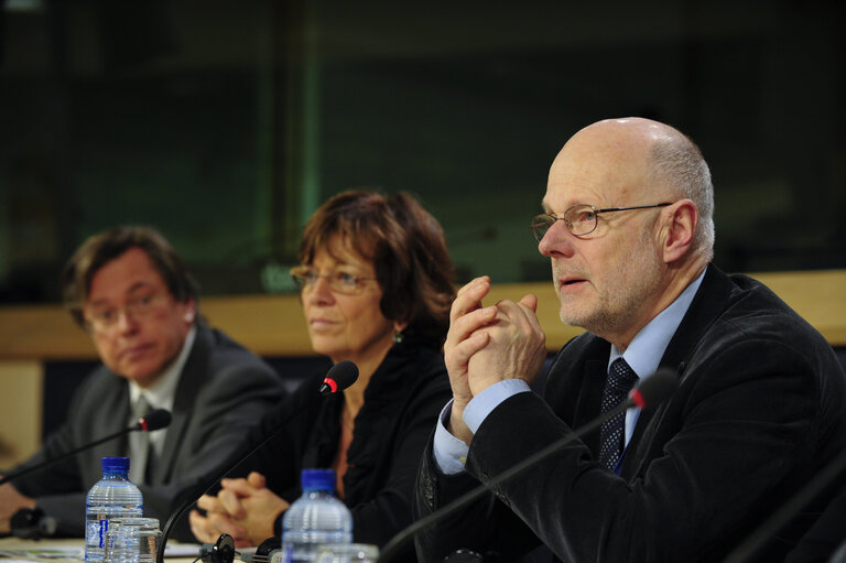 Press Conference: Conclusions of the Citizens' Agora:  Isabelle DURANT (Greens/EFA, BE), EP Vice-President Libor ROUÈEK (S&D, CS), EP Vice-President Staffan NILLSON, President of the European Economic and Social Committee