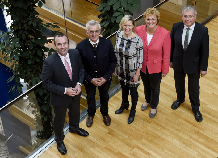 Fotografija 3: Group picture with the Bavarian MEPs of the German delegation of the EPP group