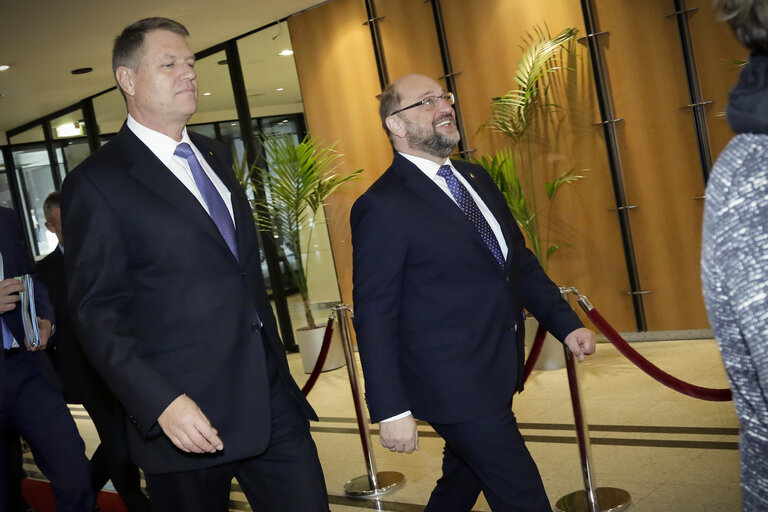 Photo 3 : Martin SCHULZ - EP President meets with Klaus IOHANNIS - Romanian  President  - Welcome