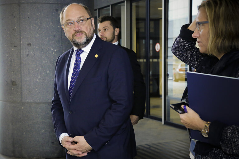 Photo 5 : Martin SCHULZ - EP President meets with Klaus IOHANNIS - Romanian  President  - Welcome