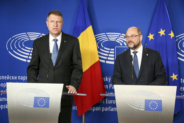 Foto 6: Martin SCHULZ - EP President meets with Klaus IOHANNIS - Romanian  President
