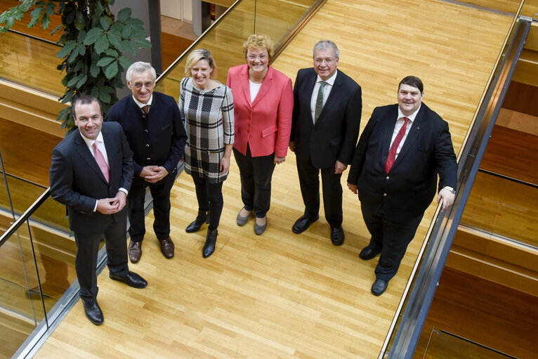 Fotografija 1: Group picture with the Bavarian MEPs of the German delegation of the EPP group