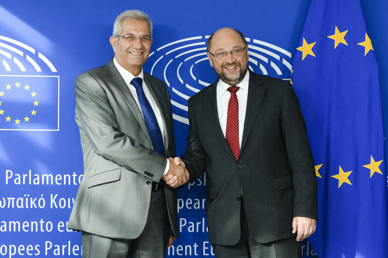 Fotografie 5: Martin SCHULZ - EP President meets with the General Secretary of the CC AKEL