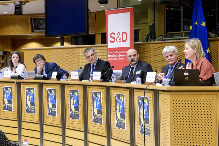 Photo 15: Conference - ' Learning EU @ school '