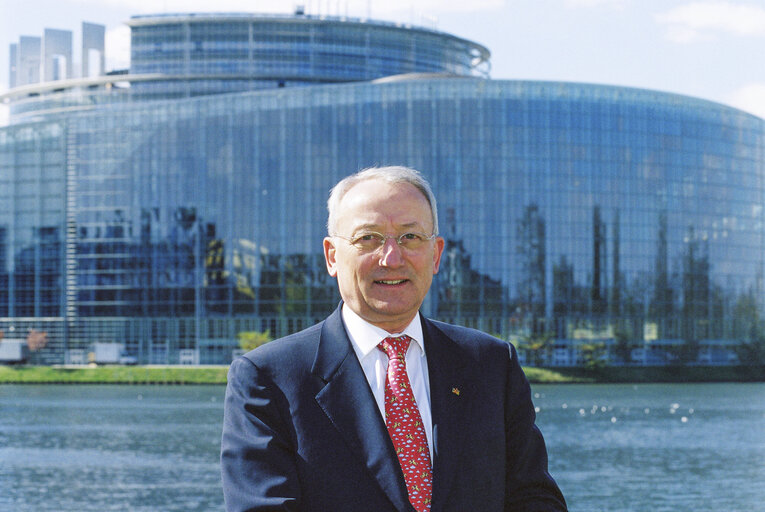 Fotografija 2: Portrait of a MEP