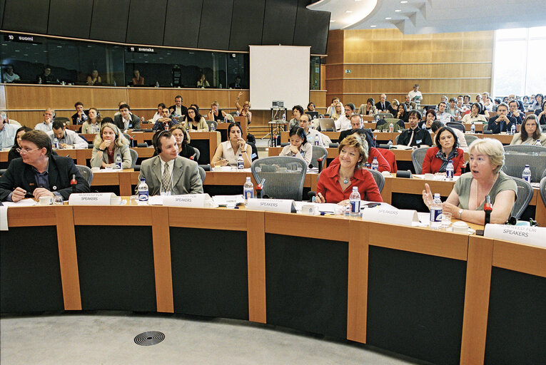 Foto 2: Conference: GMOs, Co-Existence or Contamination ?