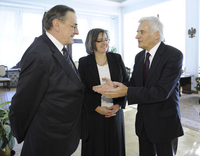 Fotografie 1: Warsaw, Poland  President of the EP meets members of the Polish Parliament.