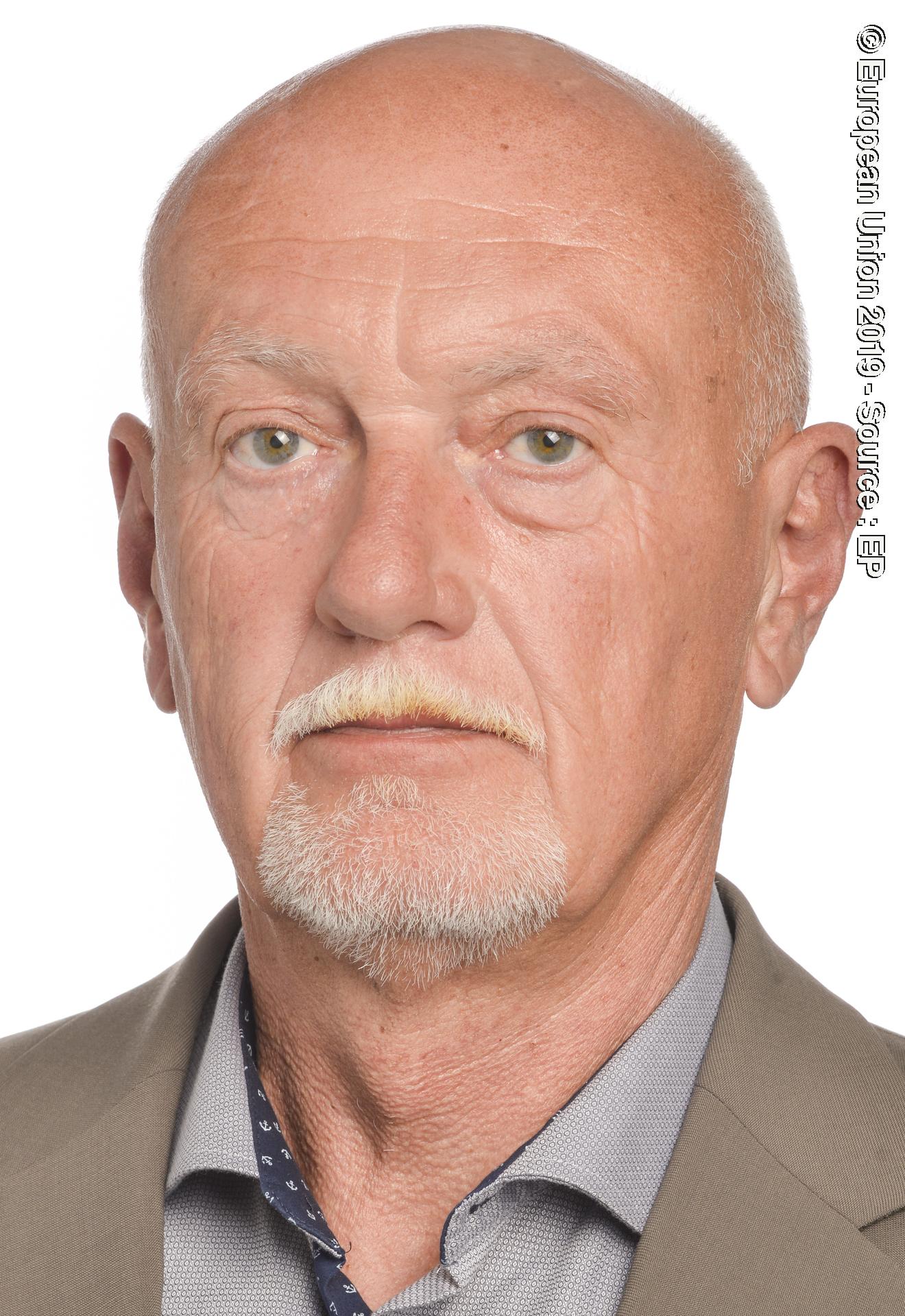 Photo 4: Hynek BLASKO official portrait - 9th Parliamentary term -