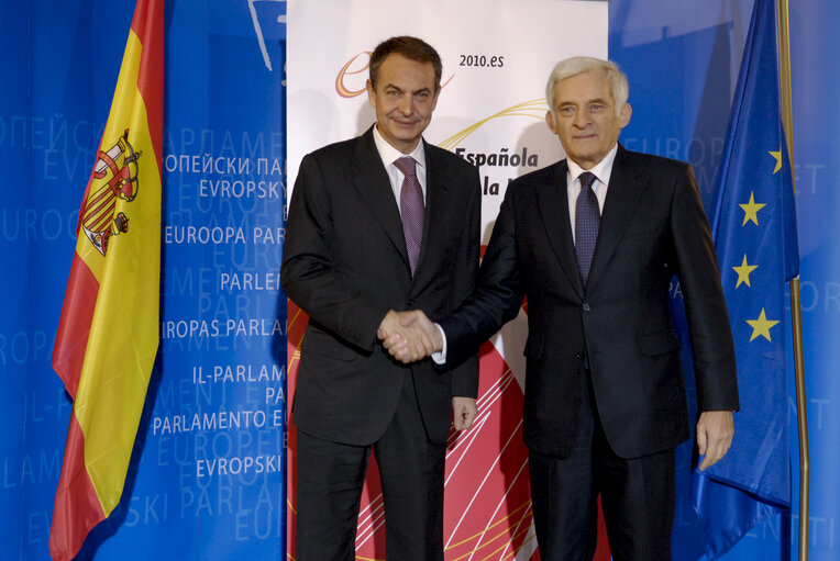 Fotografija 20: Presentation of the programme of the Spanish Presidency by Spain's Prime Minister during the Plenary session in Strasbourg