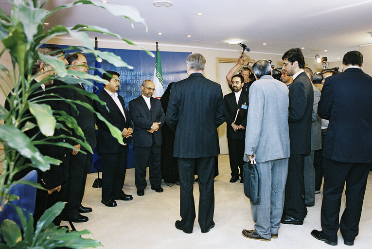 Foto 17: EP President meets with a delegation of the Iranian Parliament led by Mohsen MIRDAMADI