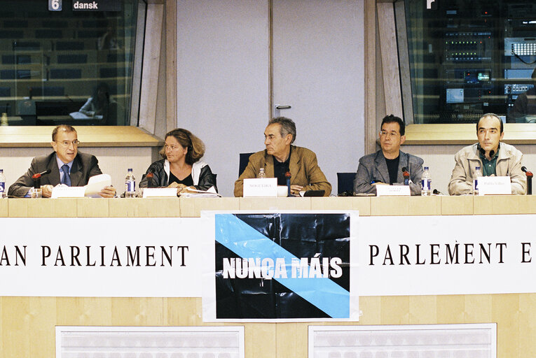 Fotogrāfija 11: Press conference on maritime safety with members of the Nunca Mais collective