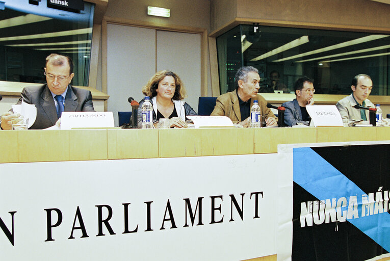 Fotogrāfija 12: Press conference on maritime safety with members of the Nunca Mais collective