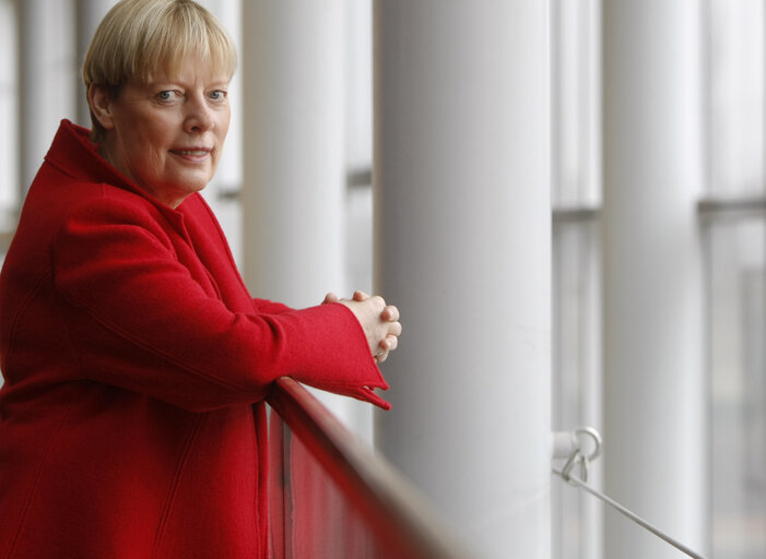 Birgit SCHNIEBER-JASTRAM EPP, FEMME / WOMAN, Parlement européen à Strasbourg, 2010, Allemagne / Germany, Parlementaires 2009 activité / Member activities 2009 21-01-2010